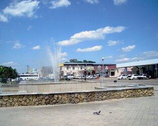 фонтан перед автовокзалом-min.jpg