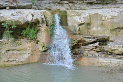Водопад Нижний на реке Жане (1).jpg