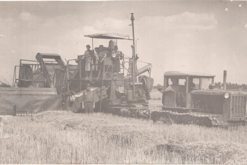 2B5At9qSr88.jpg