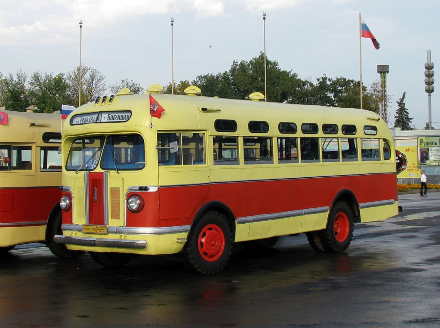 1346171244_truck-auto.info_zis-155_1.jpg
