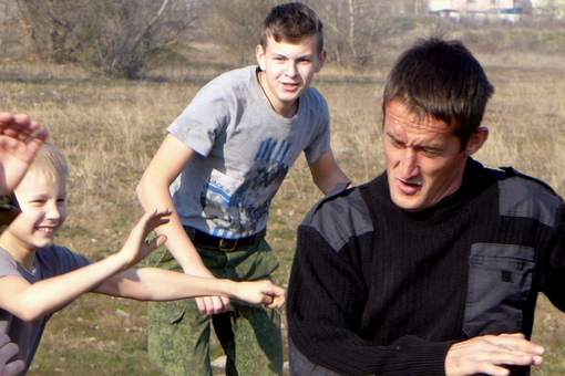 zau-gO03meg.jpg
