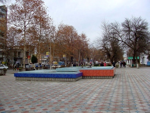 CZH5qmiglp8.jpg